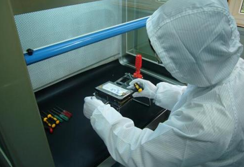 专业数据恢复服务(推荐指数:★★★☆☆)步骤二